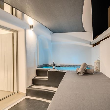 Tiara Suites Santorini Fira  Eksteriør bilde