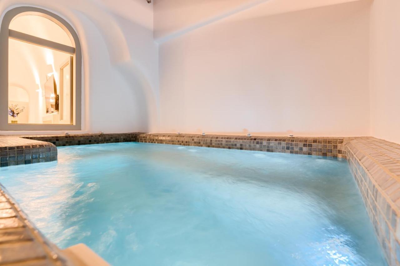 Tiara Suites Santorini Fira  Eksteriør bilde