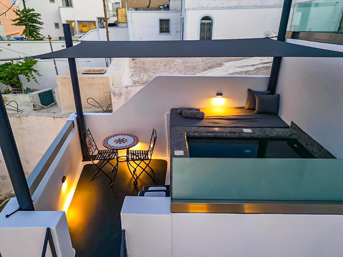 Tiara Suites Santorini Fira  Eksteriør bilde