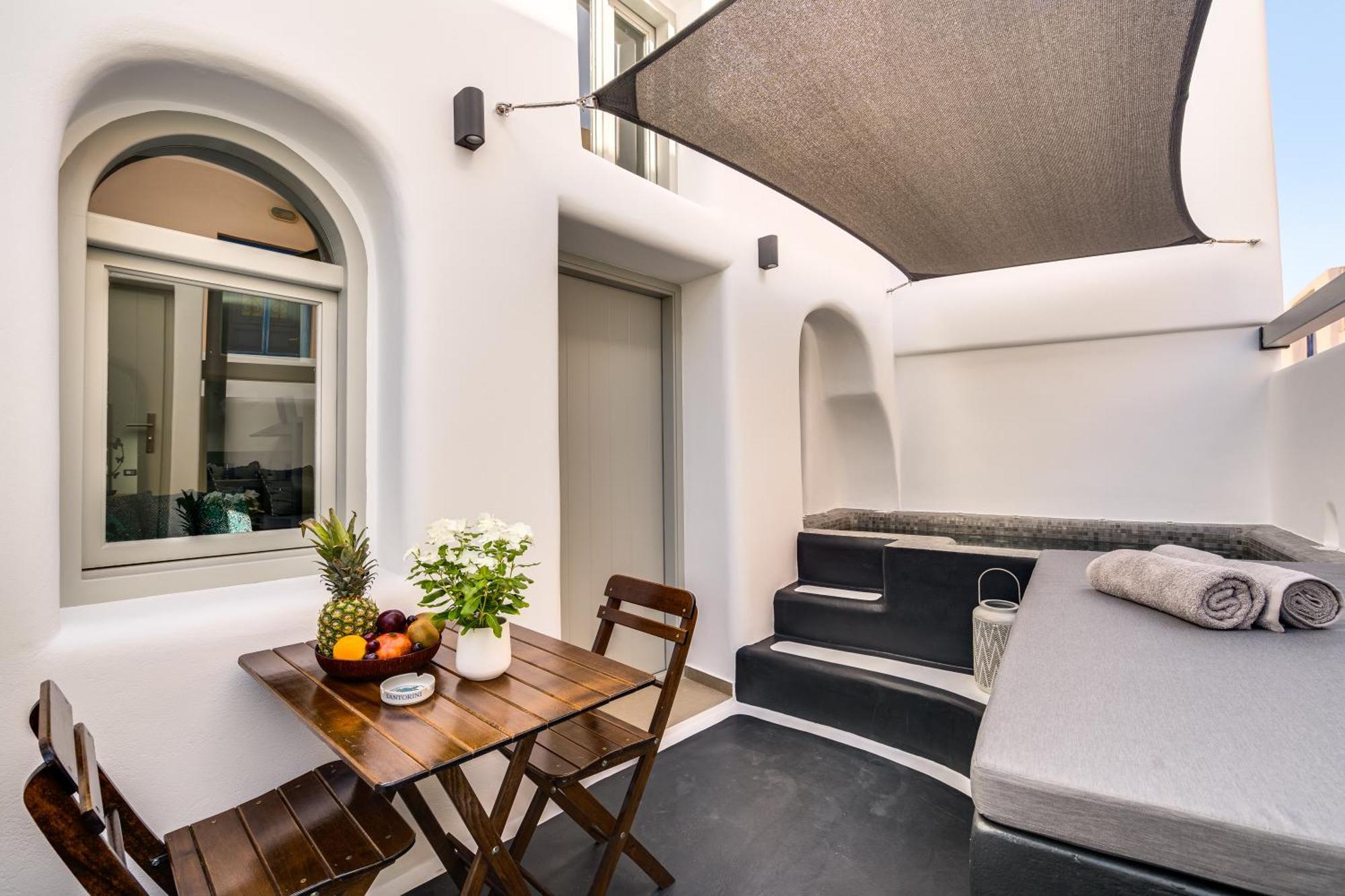 Tiara Suites Santorini Fira  Eksteriør bilde