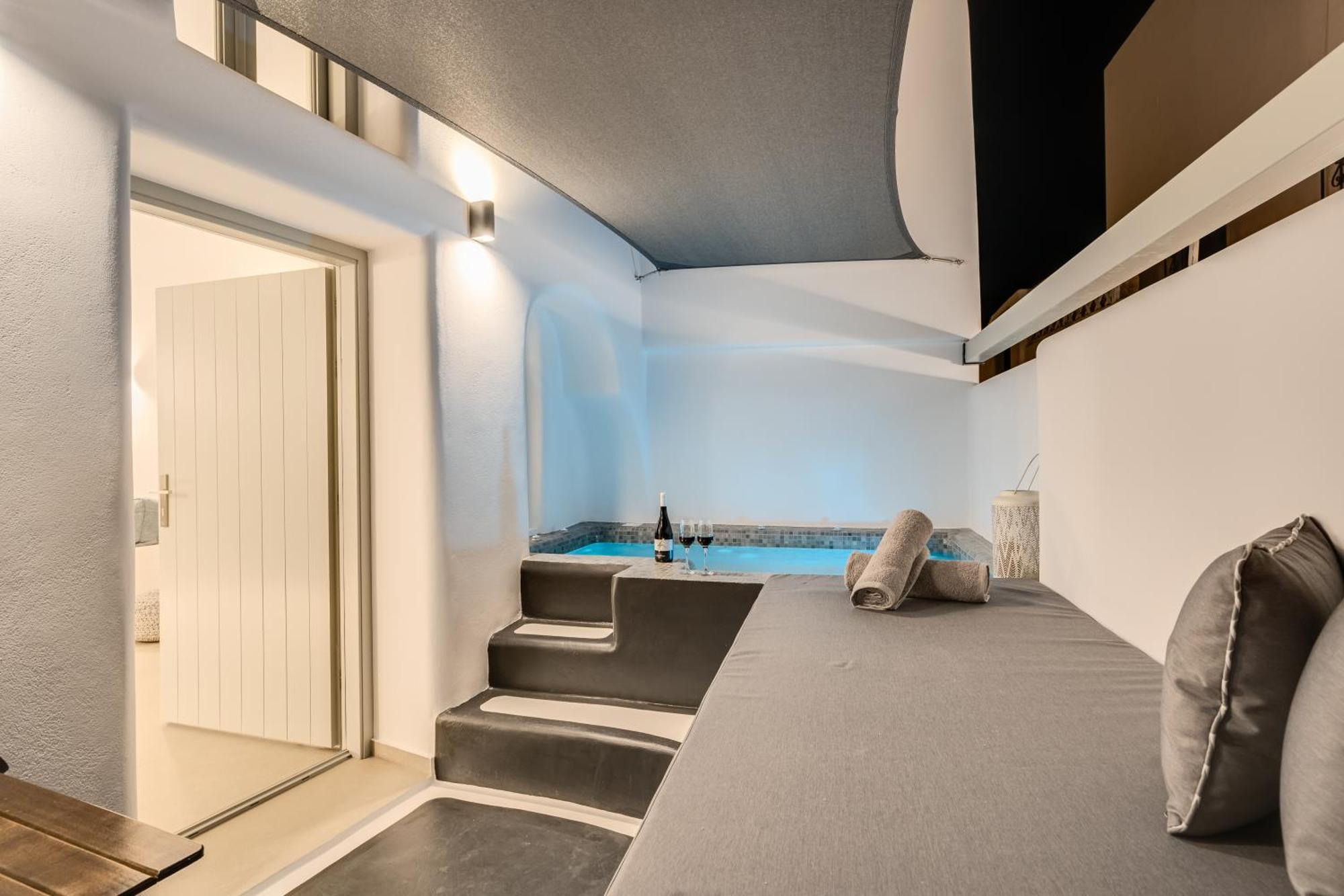 Tiara Suites Santorini Fira  Eksteriør bilde